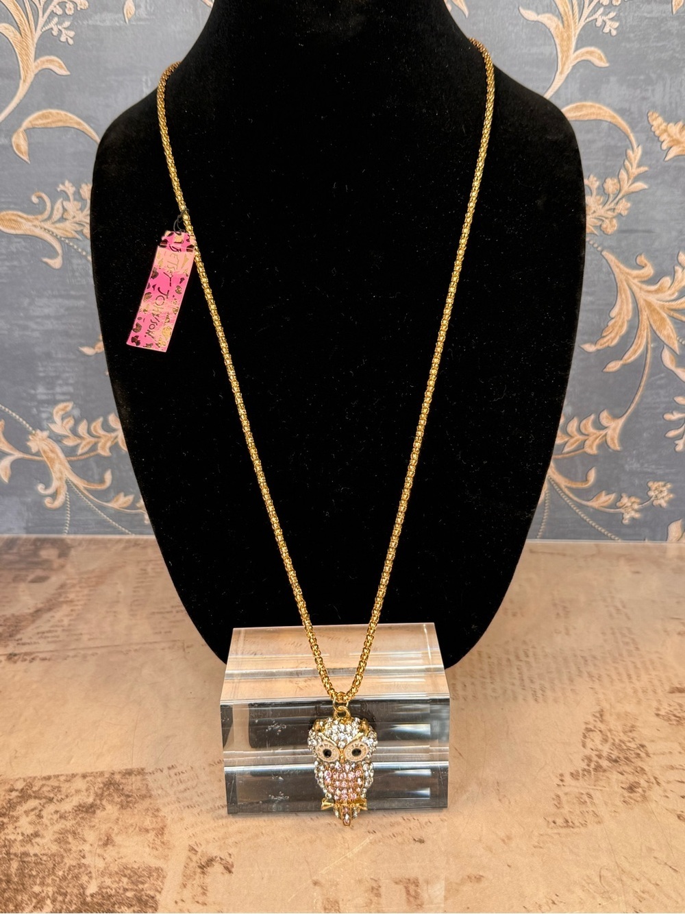 Betsey Johnson Owl Necklace Pink Rhinestone Gold Tone NWT Lot A15